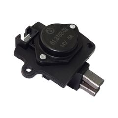 61.3702-02 Регулятор напряжения в сборе со щеточными узлами (медно-графитовые щетки) Энергомаш