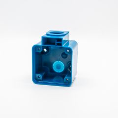 10715 Коробка для наружного монтажа розеток SCHUKO MENNEKES, синяя